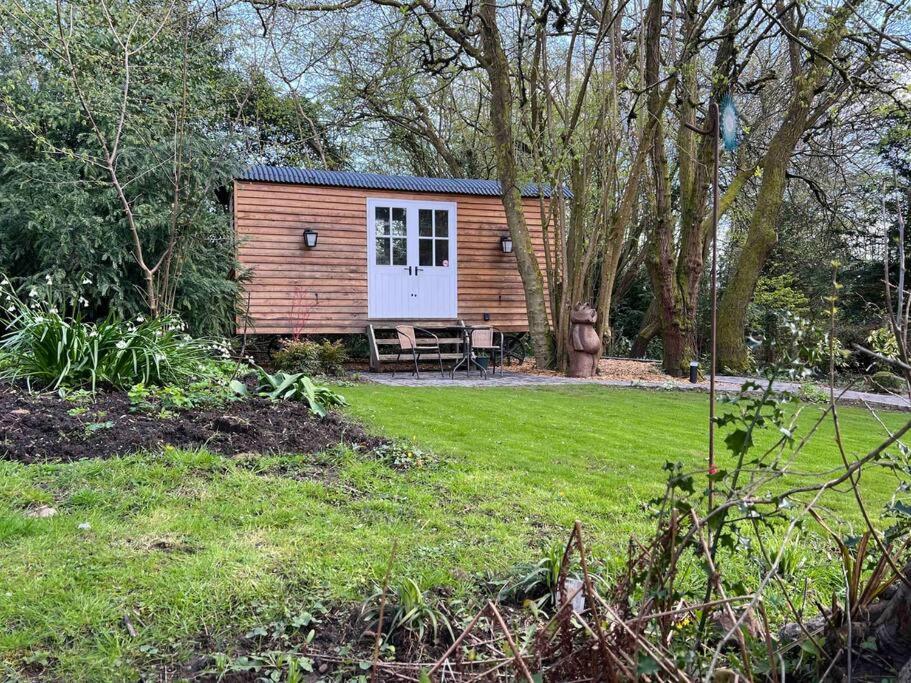 Tranquil Spot Shepherds Hut Cinderford Dış mekan fotoğraf
