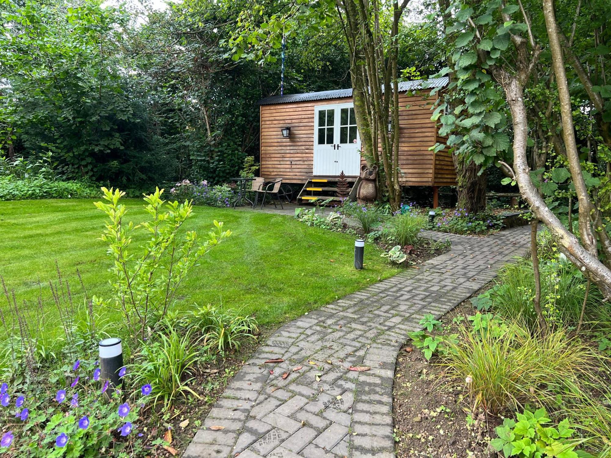 Tranquil Spot Shepherds Hut Cinderford Dış mekan fotoğraf